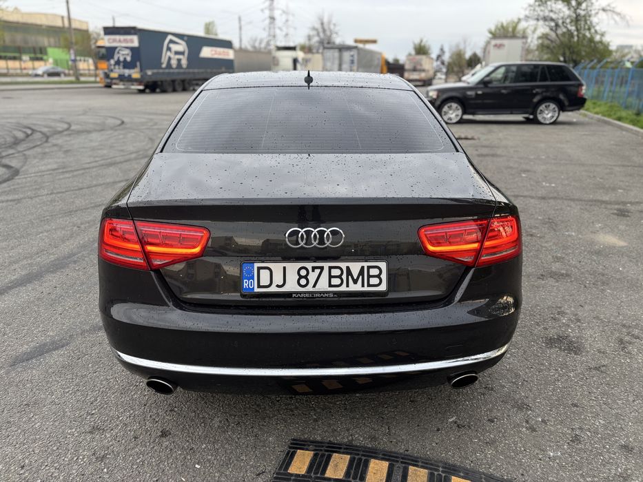Audi A8 / 4.2 fsi / 185.000km