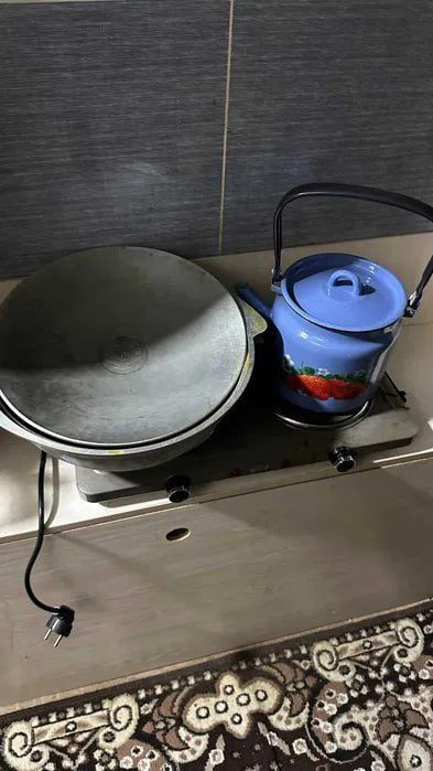 1/2/9. 1 ком. квартира, 21 м². Бывшее общежитие. Сергели 3. Метро 300м