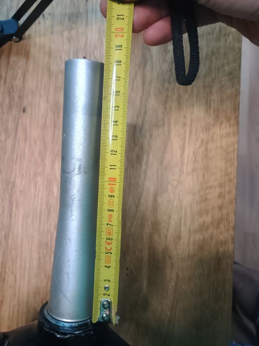 Въздушна вилка sr suntour raidon