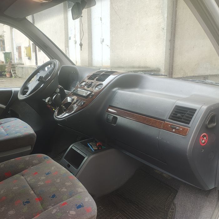 Mercedes-Benz V Class
