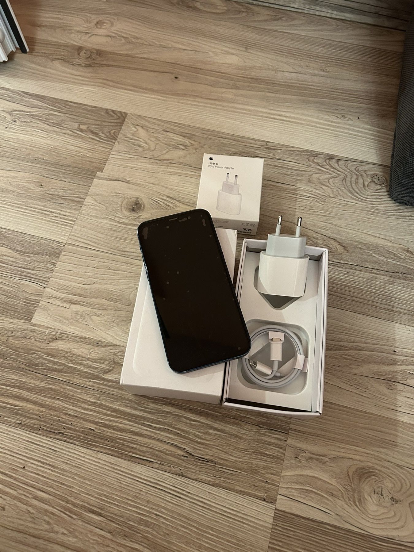 Iphone 12  128 gb