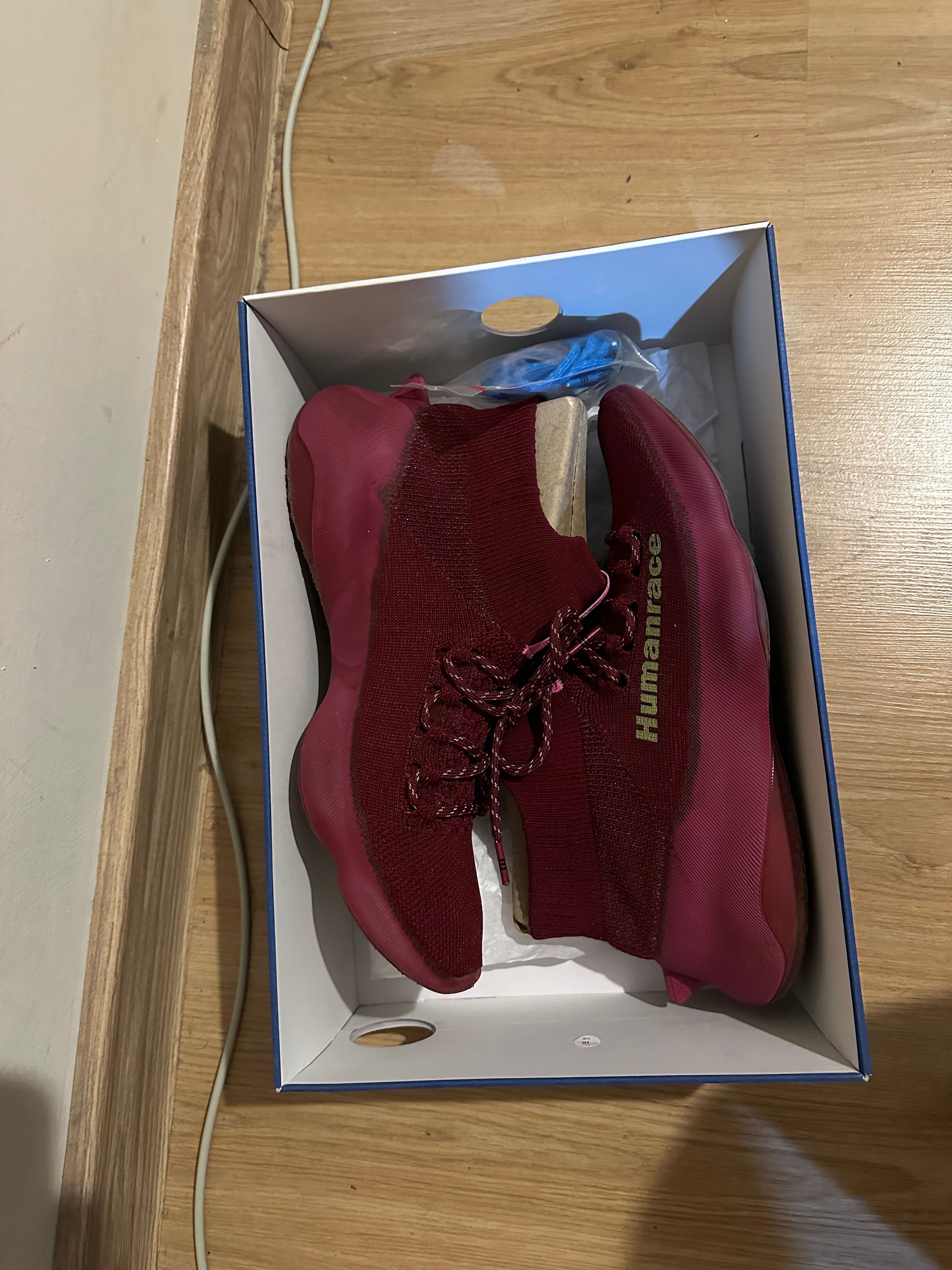 Adidas Humanrace Sichona 43