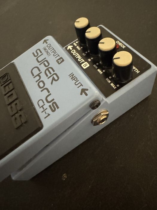 Pedala Boss CH-1 Chorus