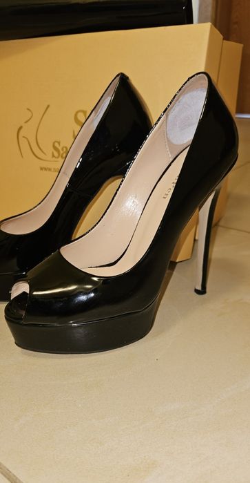 Обувки естествена кожа и плик