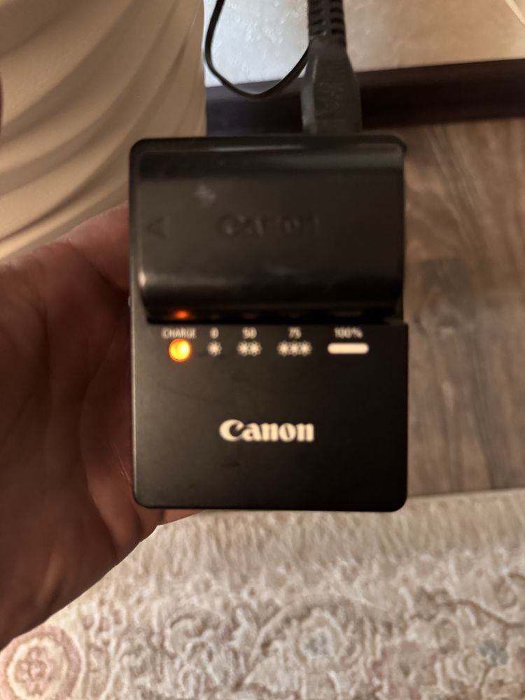 Canon акамулятор и зарядное устройство