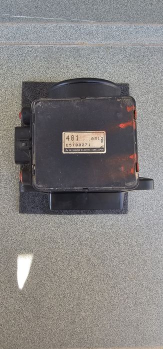 Валюметр на Мицубиси Аутлендер Айртрек