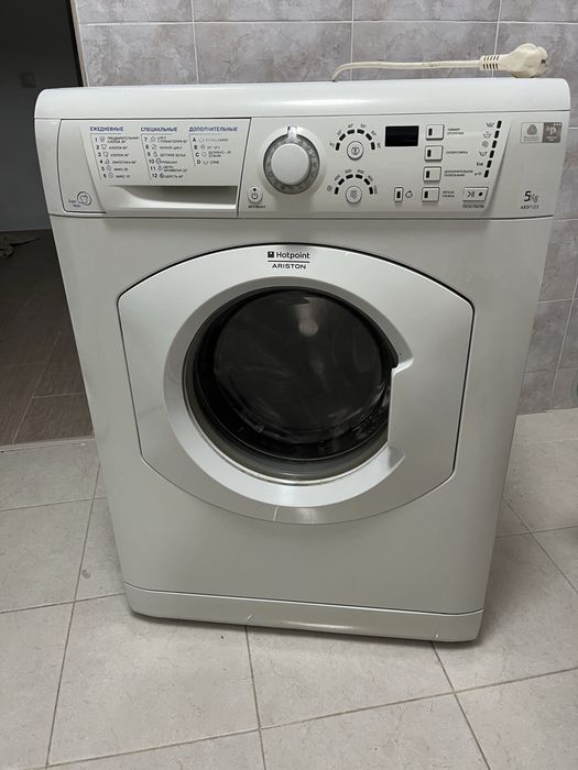 Продам стиральный машина Ariston, на запчастей
