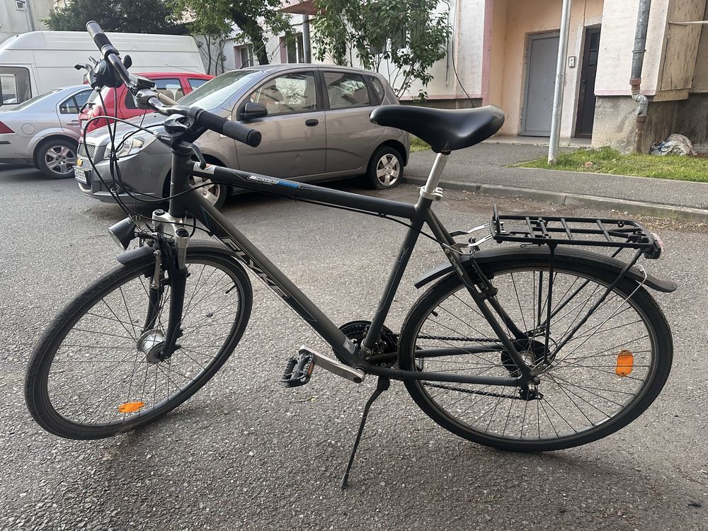Bicicleta trekking Flyke