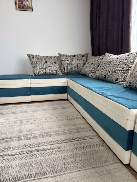 Coltar modular cu lada