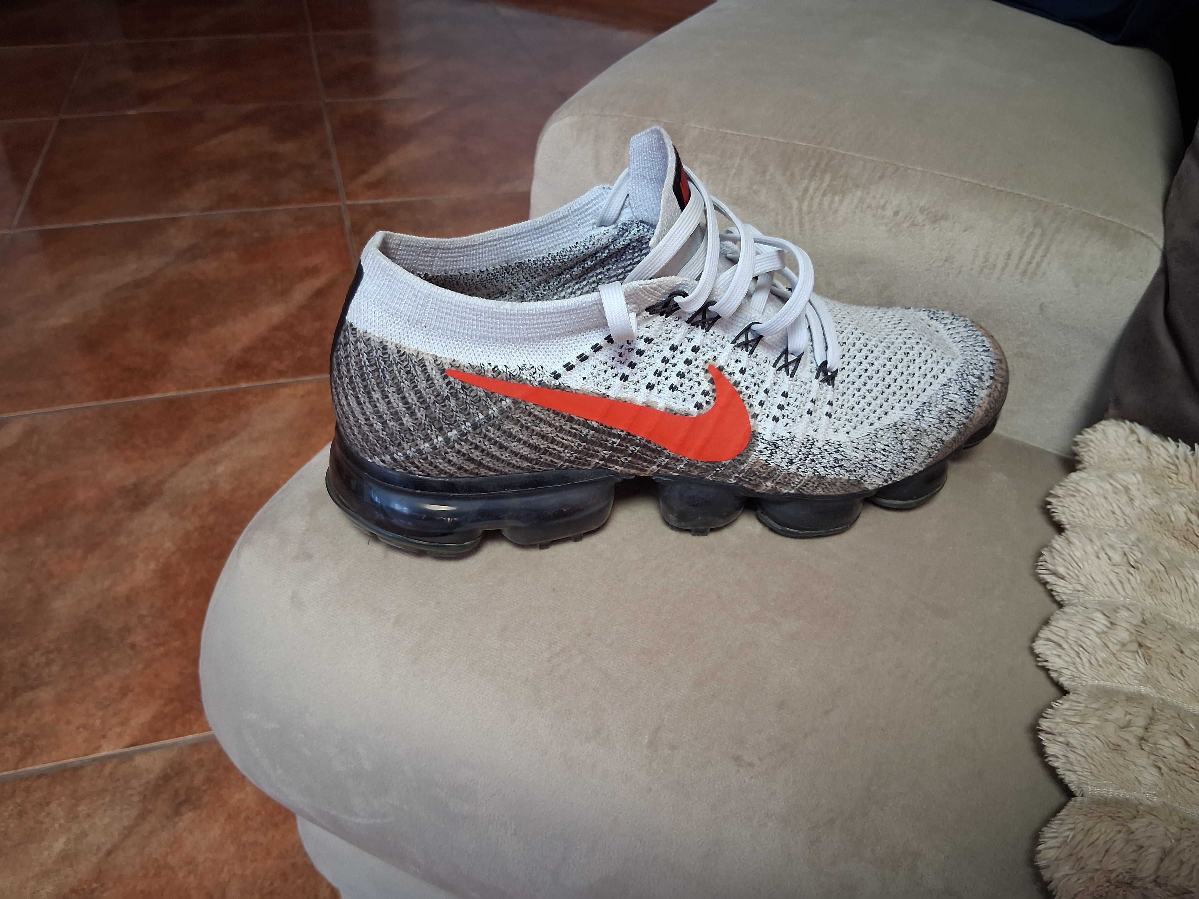 Adidasi Nike Vapormax 41