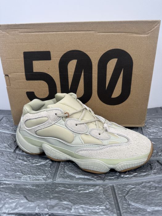 Yeezy boost 500 Stone