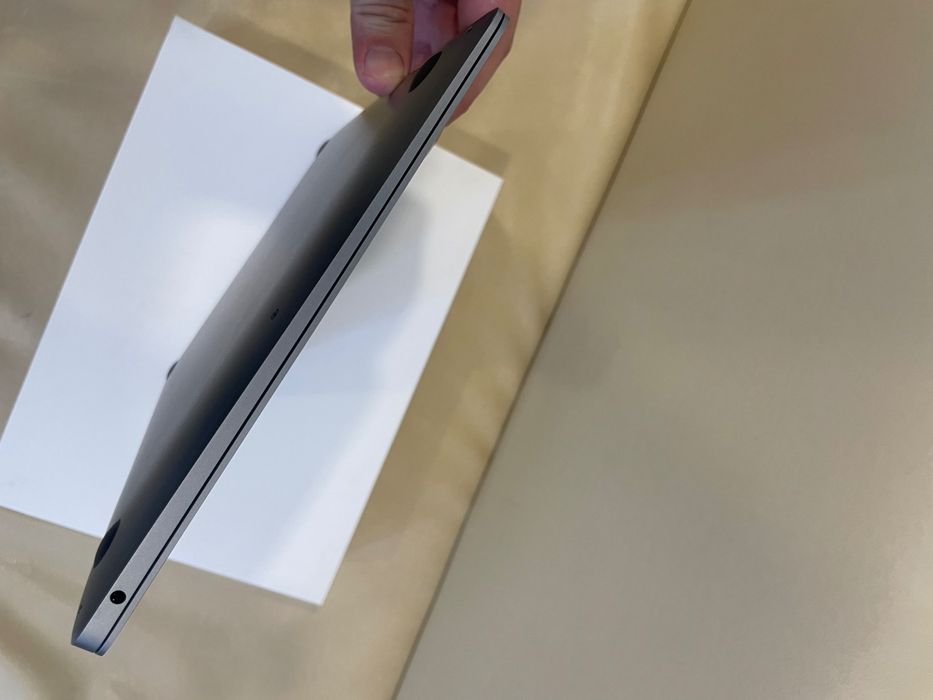 MacBook Air 13 inch 256GB