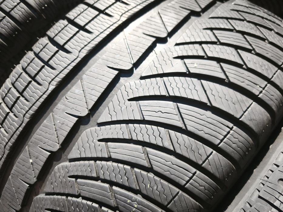 275/40/19" 245/45/19" 4бр Michelin pilot alpin 4,dot18г, 6мм