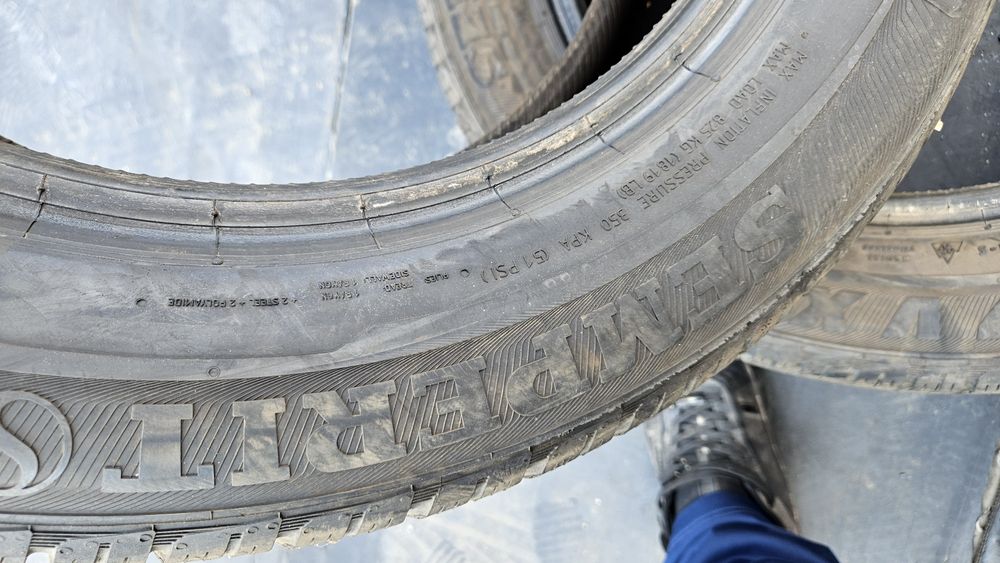 Гуми 225 55 17 семперит