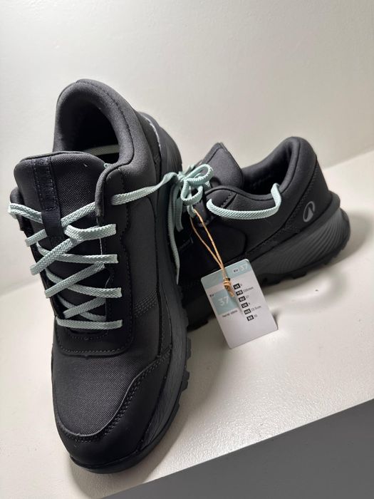 Incaltaminte diferite marimi modele