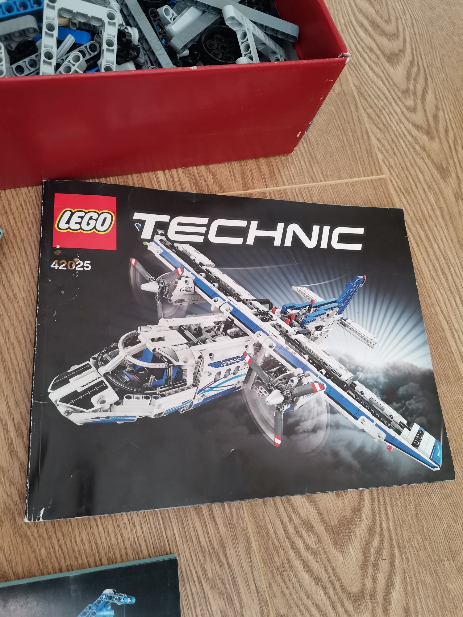 Продам Lego technic