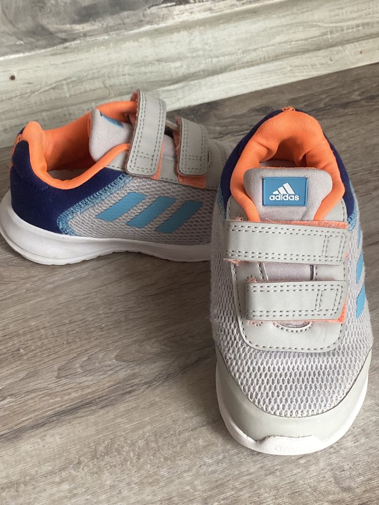 Маратонки adidas за момче