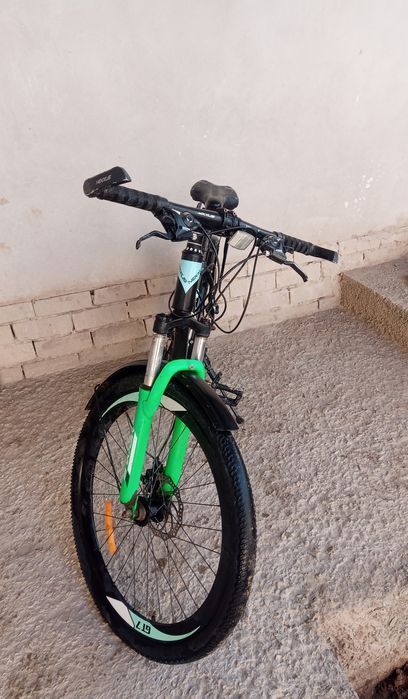 Ikkita velosiped sotiladi
