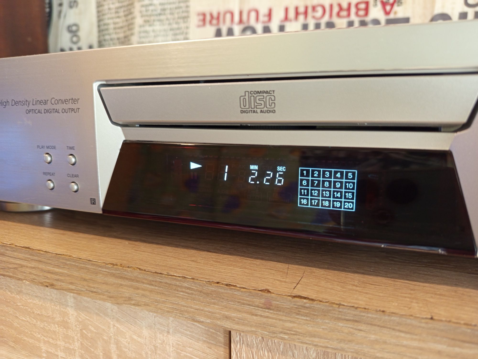 СД-Плейър "Sony"CDP-XE370