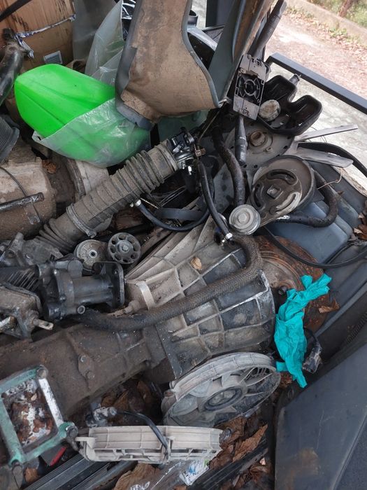 Land Rover Discovery 200 и 300 на части