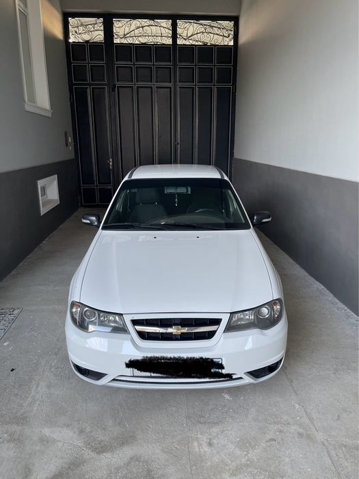 Nexia 2 ideal sotiladi