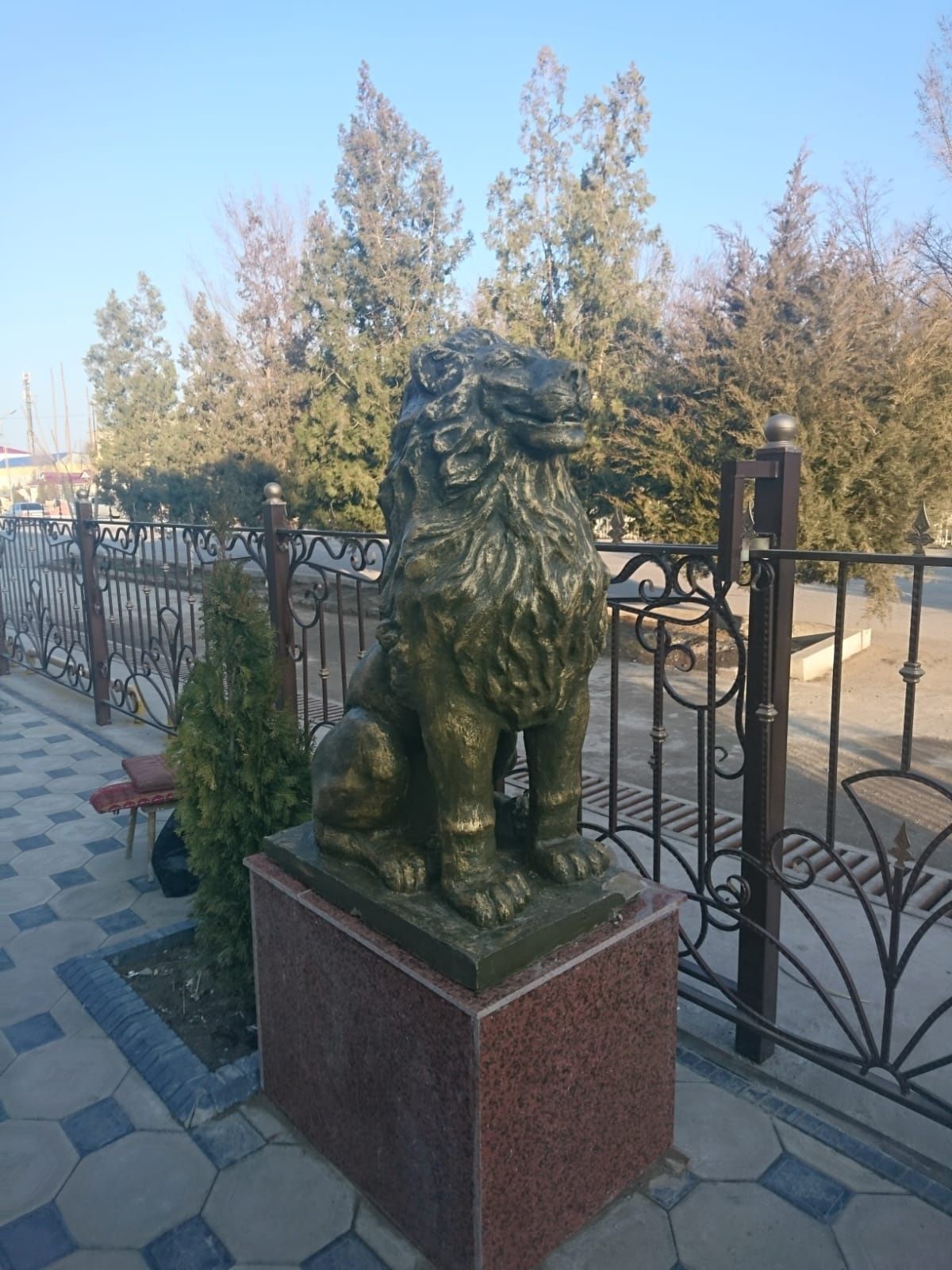 Скульптуры Памятники Мафы Бюсты