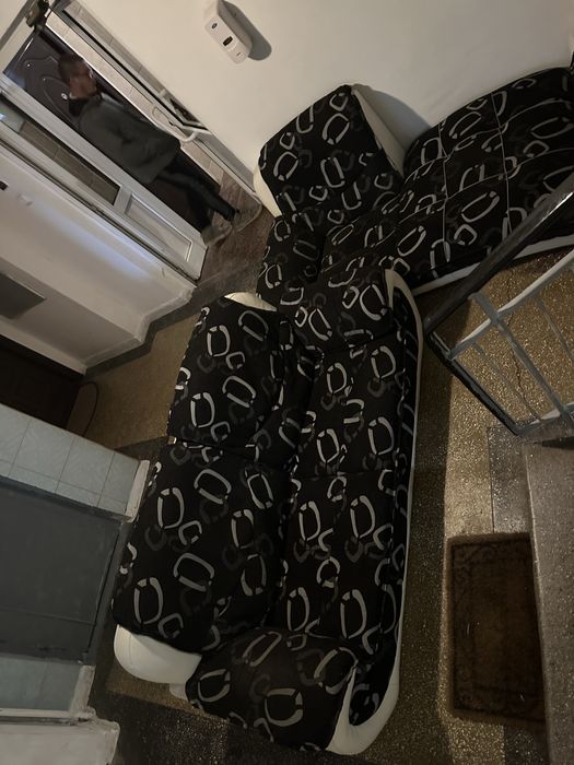 Vand coltar cu fotoliu