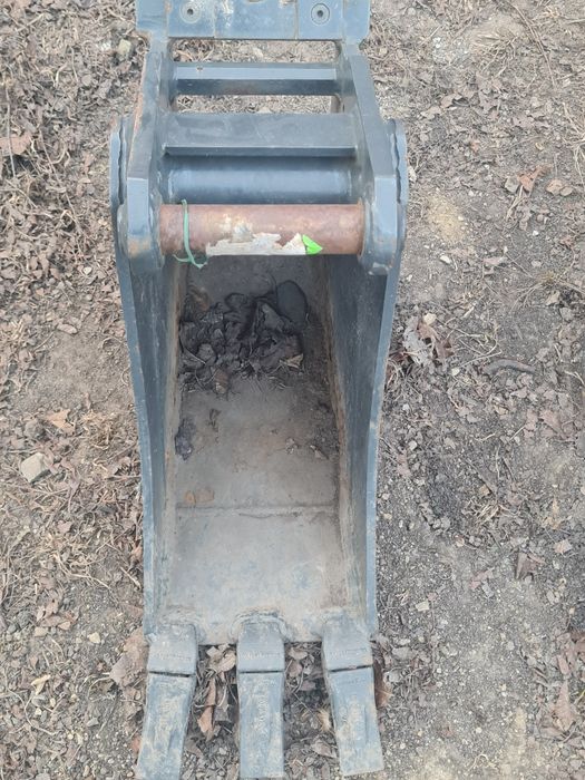 Cupe noi komatsu