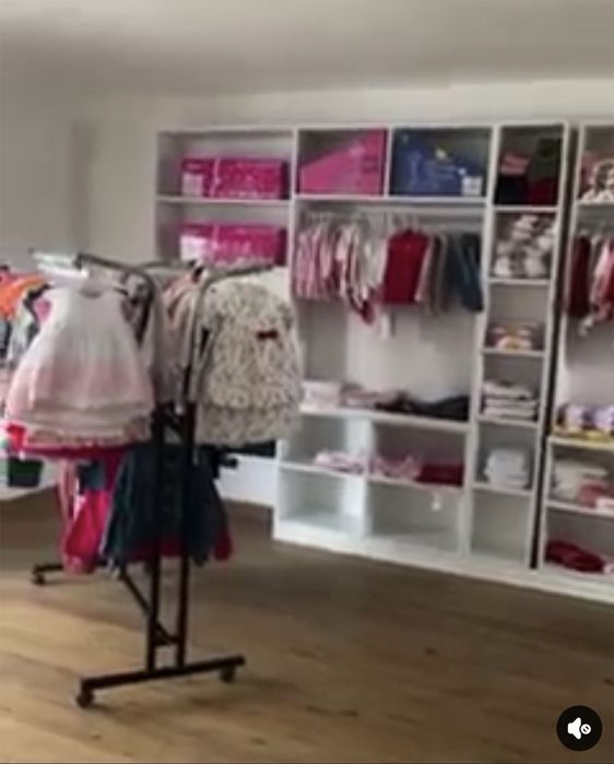 Afacere la cheie Magazin cu Produse Mayoral varsta 0-10 ani +mobilier