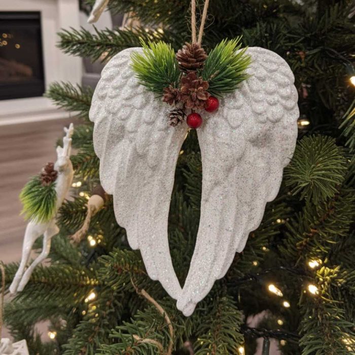Коледни играчки за елха „Winter White Elegance“