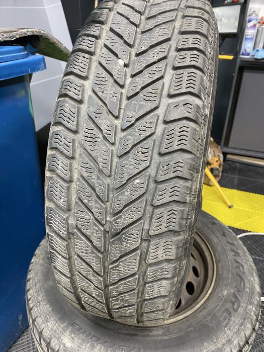 Jante cu anvelope de iarna. renault clio / dacia in 4 prezoane