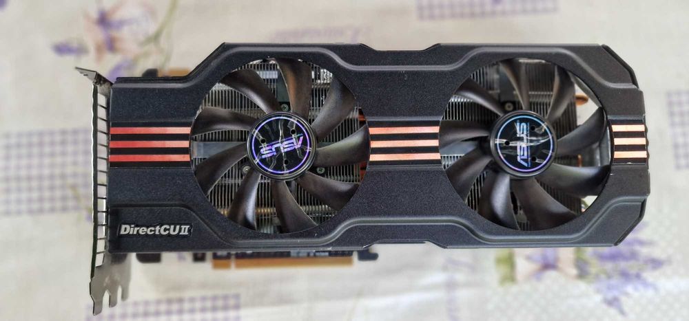 Placa video gaming Asus GTX 580 PROBLEMA...