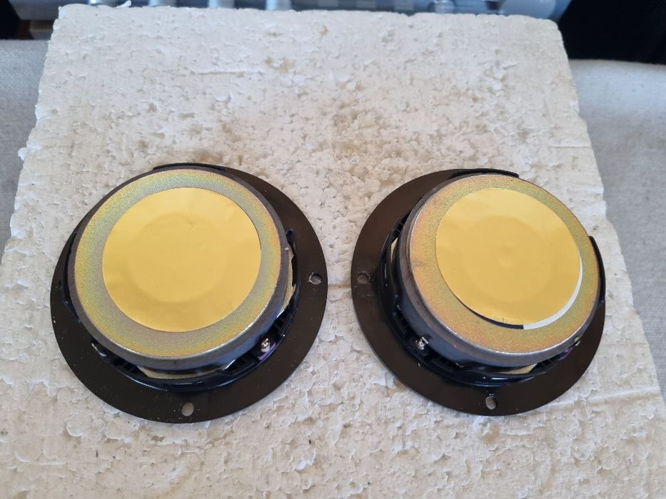Set Tweetere Kirksaeter (Peerless). 8 ohms,70 watts,10 cm. Impecabile.