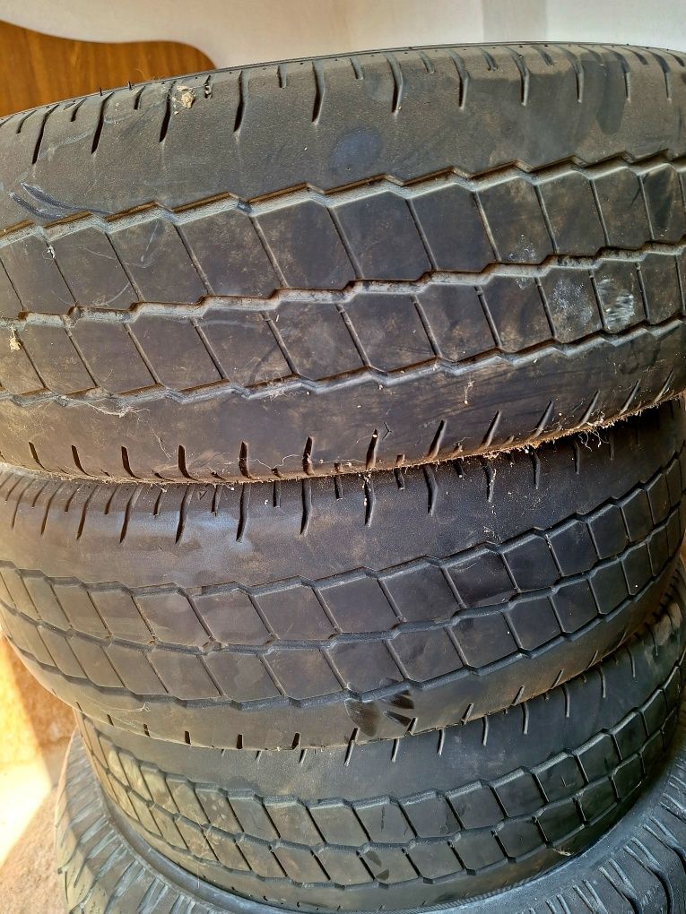 Шины всесезонные 205/70 R15C