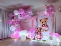 Decor baloane botez majorat cifre18 cabina foto platforma 360 castel g