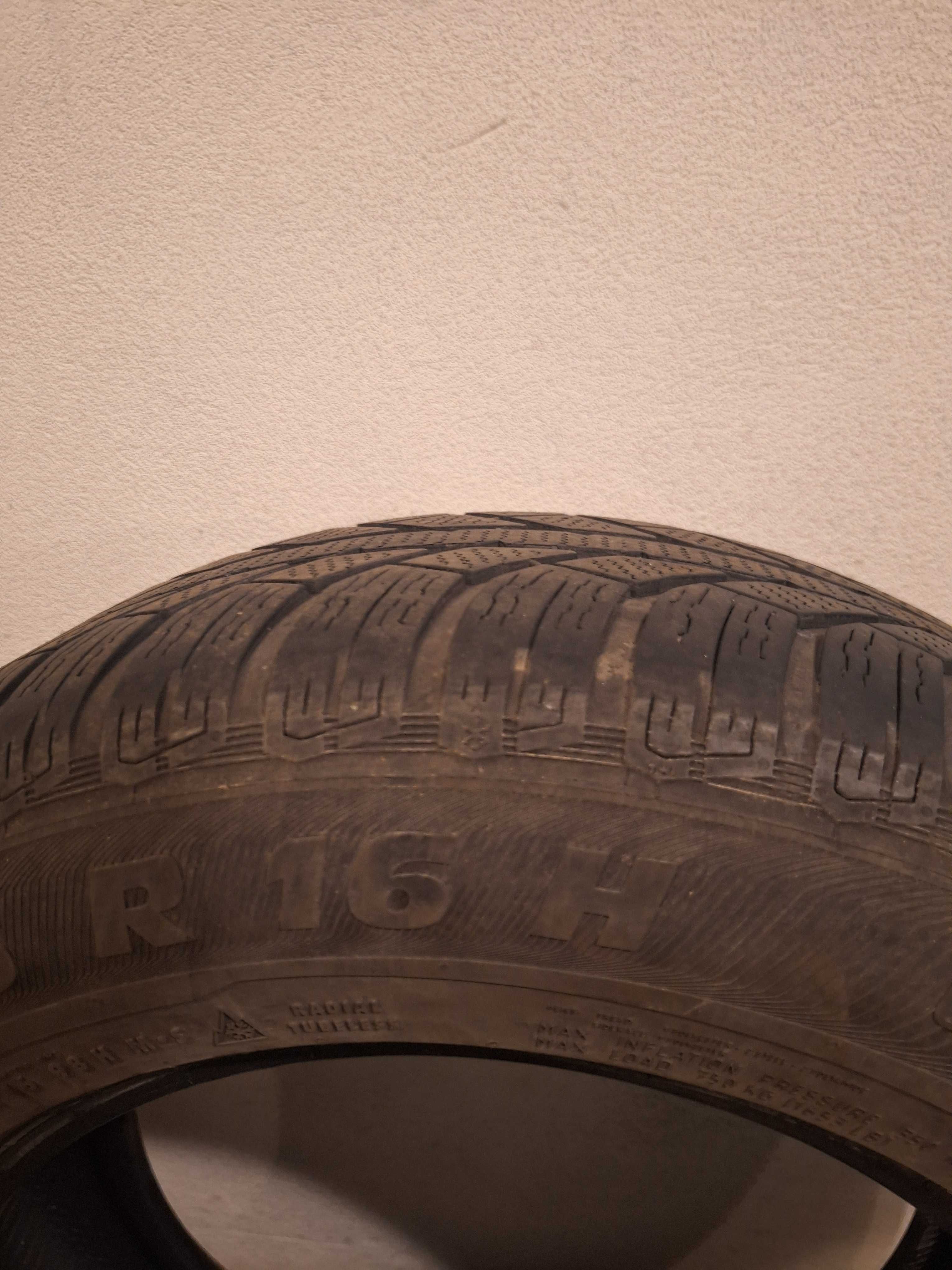 4бр. Зимни гуми 215 65 R16 H