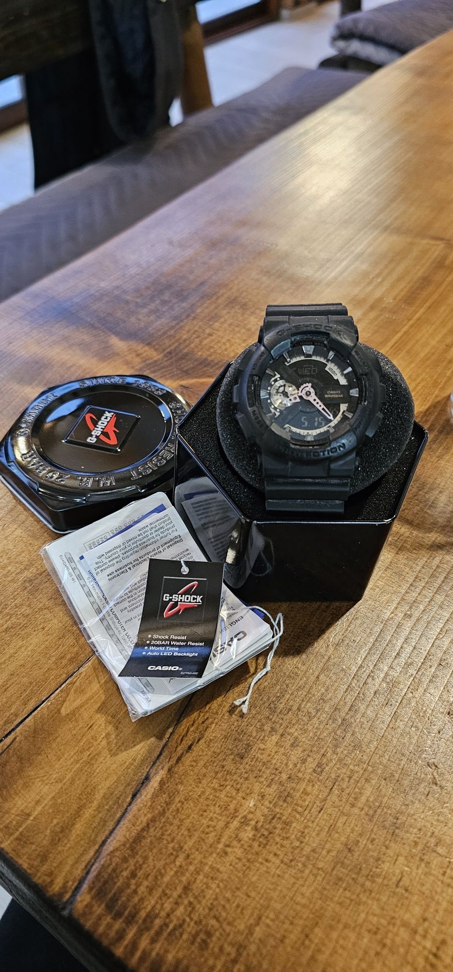 Часовник G-shock GA-110RG-1AER