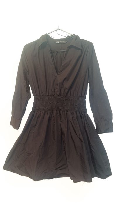 Елегантна черна мини рокля ZARA