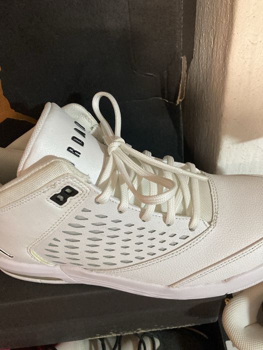 Маратонки nikeair JORDAN