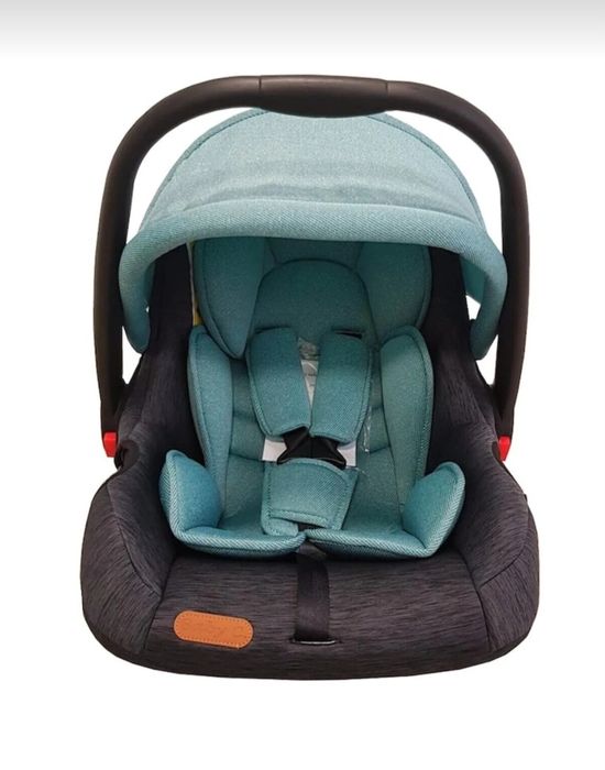 Scoica auto pentru bebe