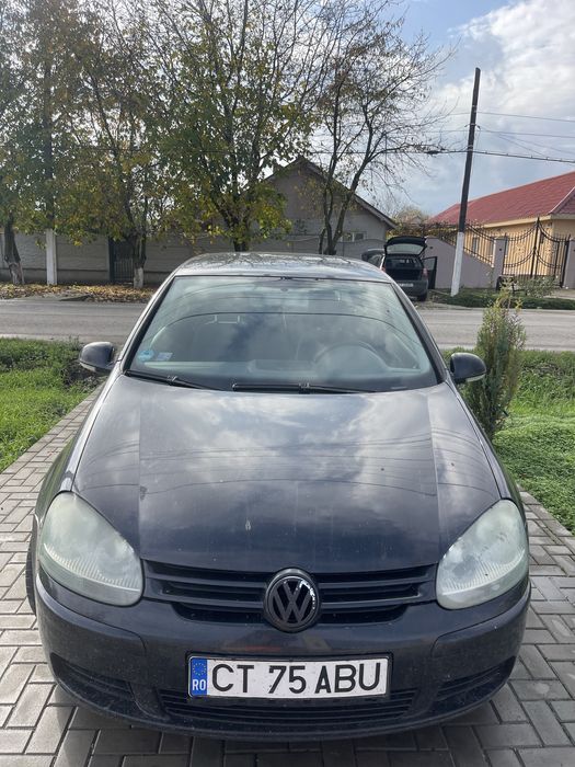 Se vinde golf 5