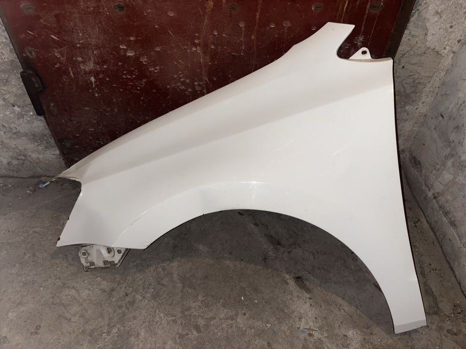 Преден ляв калник за Vw Polo 2010