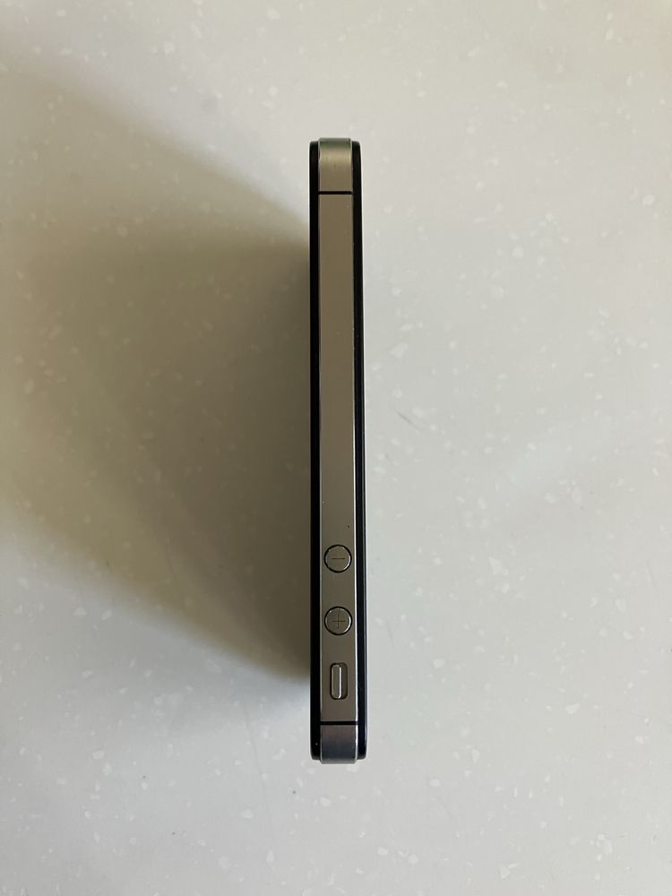 Iphone 4s для тех кто ценит ретрофоны