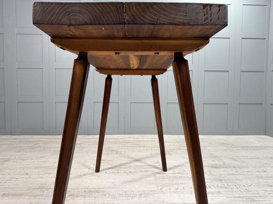 Рустикална, малка, трапезна маса У018