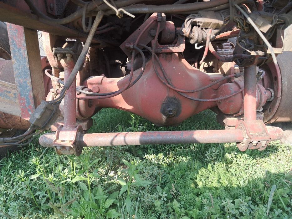 Vând punți pt ivevo330-30, 330-36 pt 6×6.