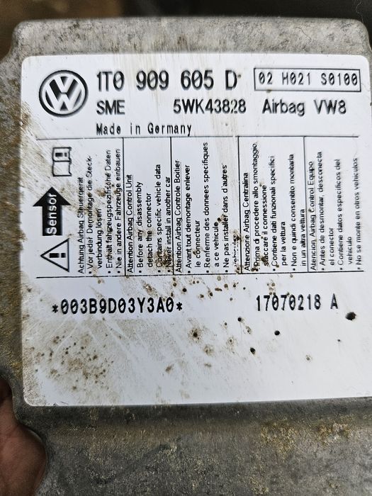 Planșă bord / kit airbag VW Touran 2007