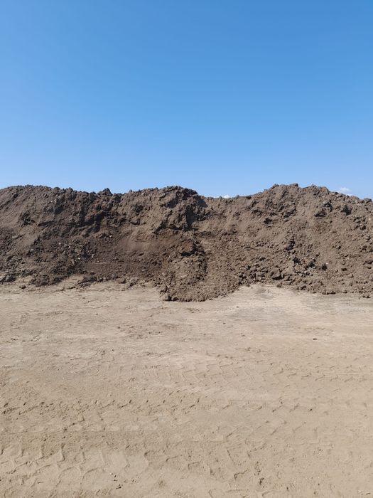 Transport materiale din balastiera