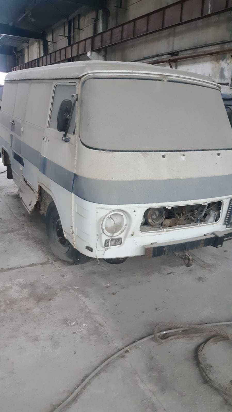Vand dubita TV 14F cu motor de ANDORIA