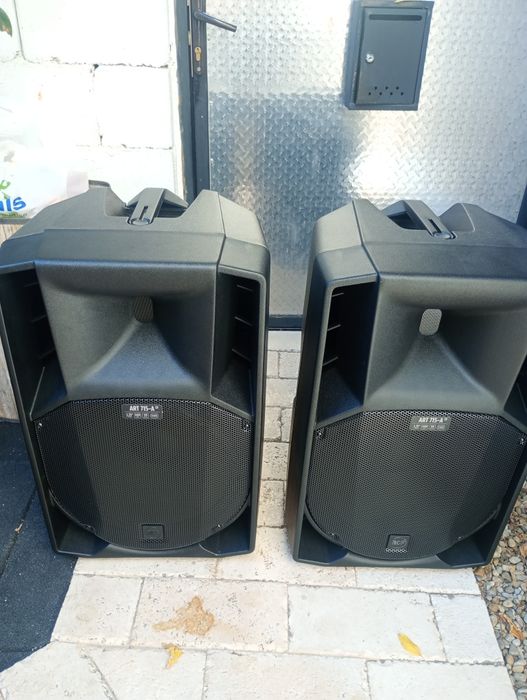 Boxe active RCF 715   mk 5 schimb cu subwoofer  activ rcf