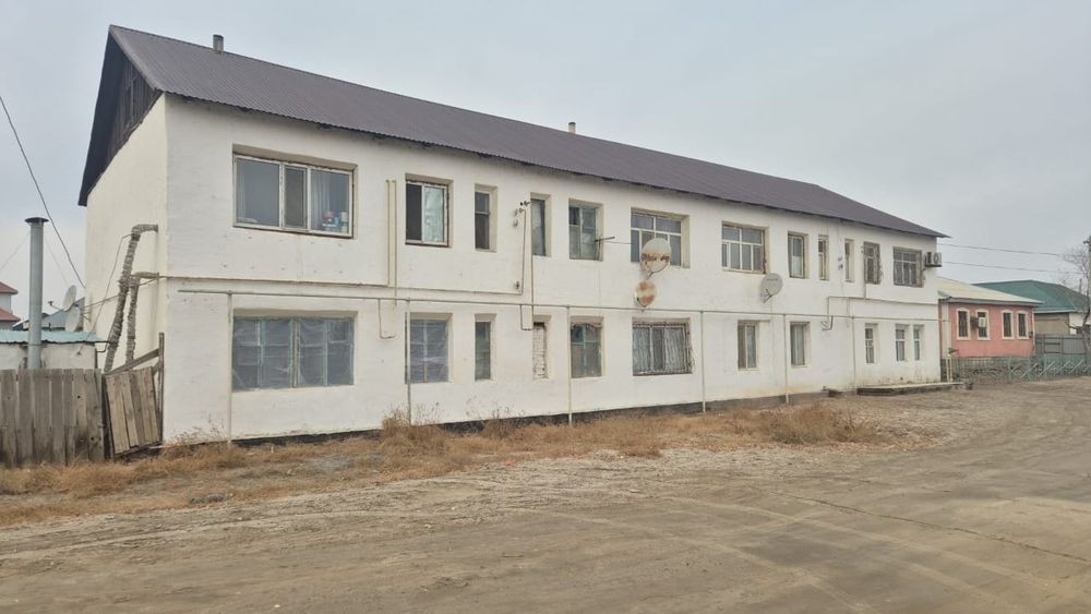 Квартира 3 комнатная 1 этаж